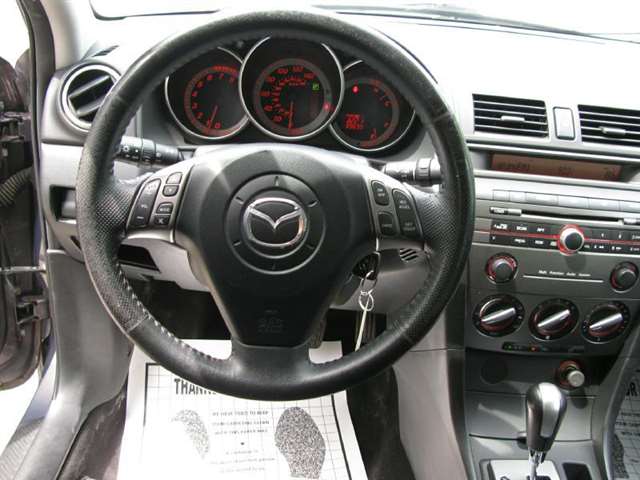 Mazda Mazda3 2007 photo 33